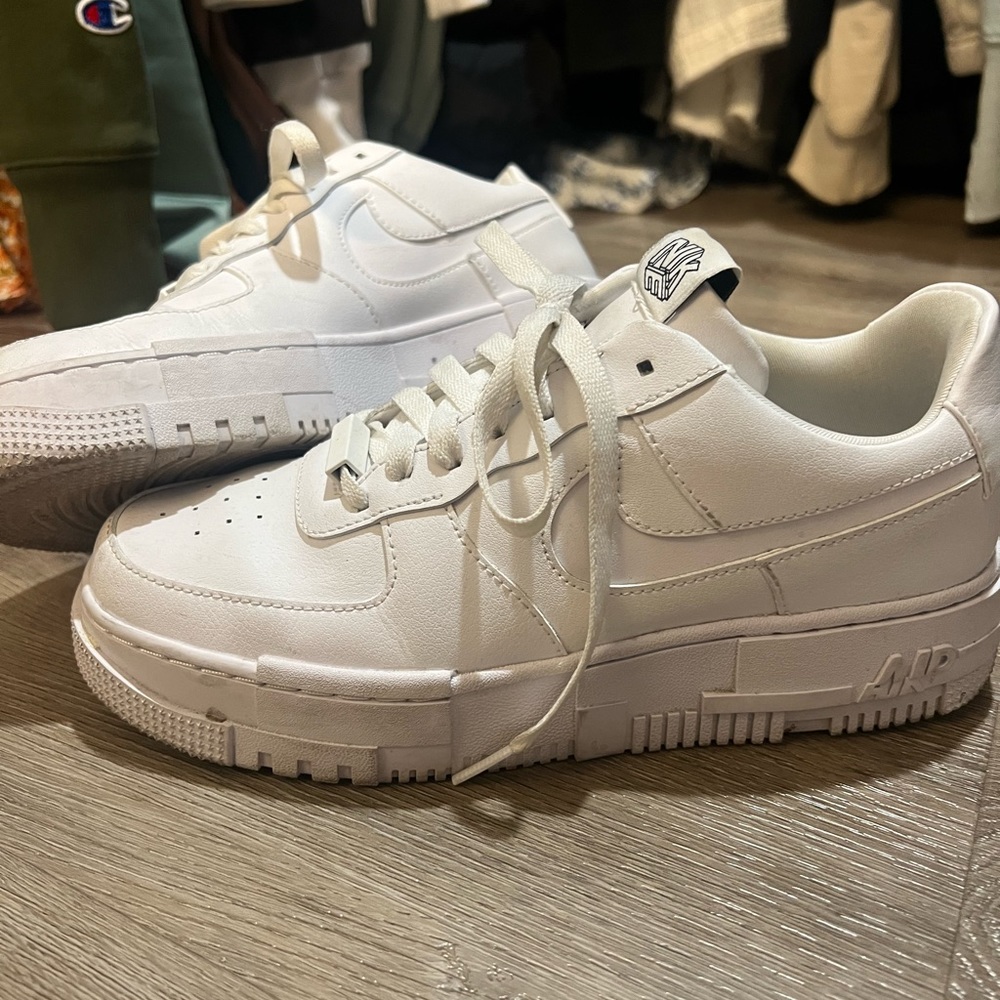 White Air Force 1